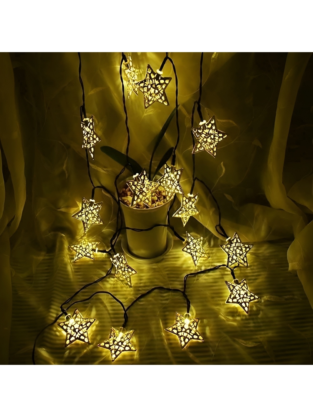 

ENORMITY Yellow Star Shape String Lights