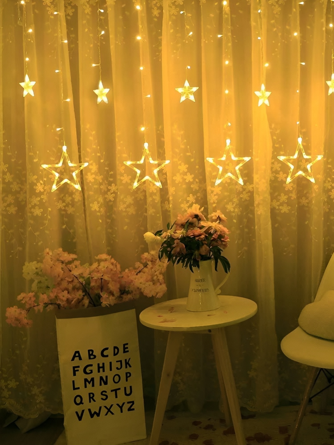

ENORMITY Yellow Star Shape String Lights