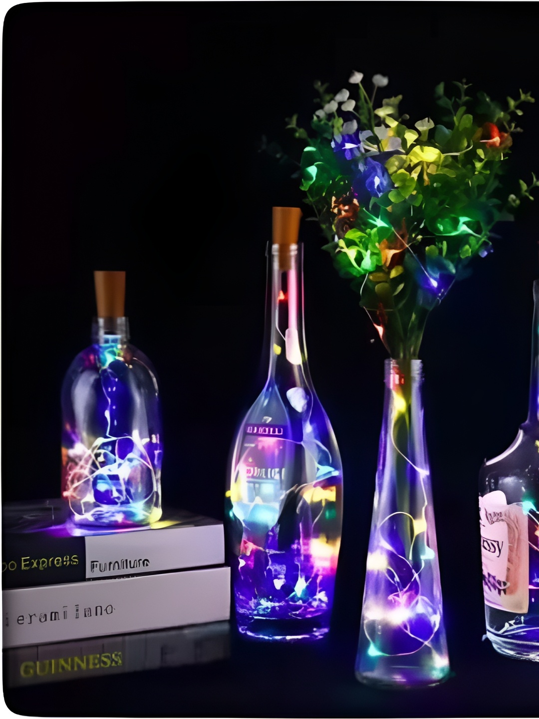 

ENORMITY Blue & Green Rice Shape String Lights