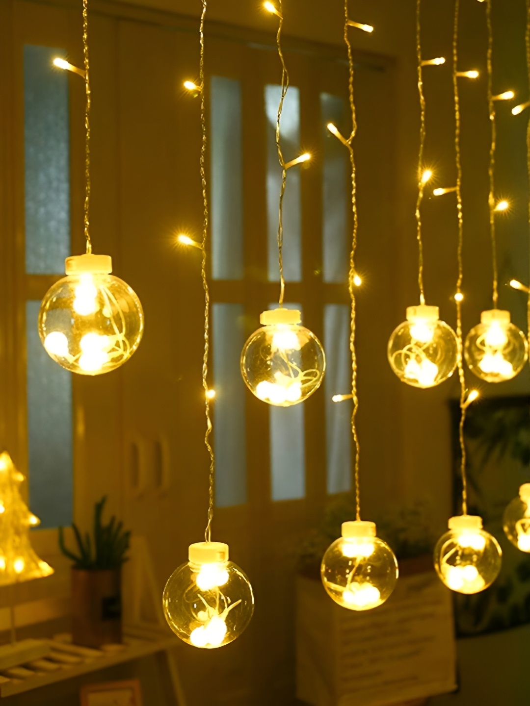 

ENORMITY Yellow Cylindrical Shape String Lights