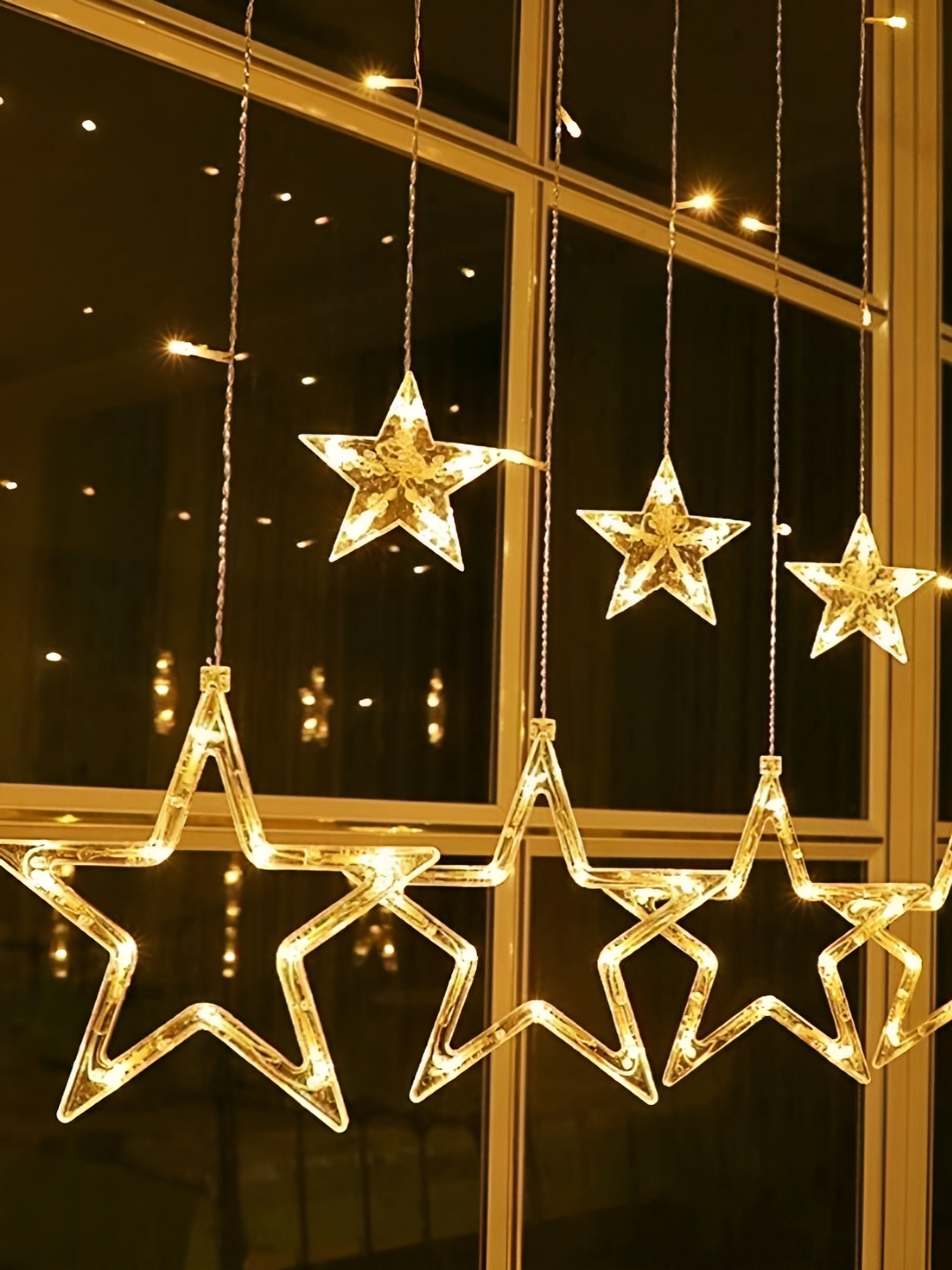 

ENORMITY Yellow & White Star Shape Bulb String Lights