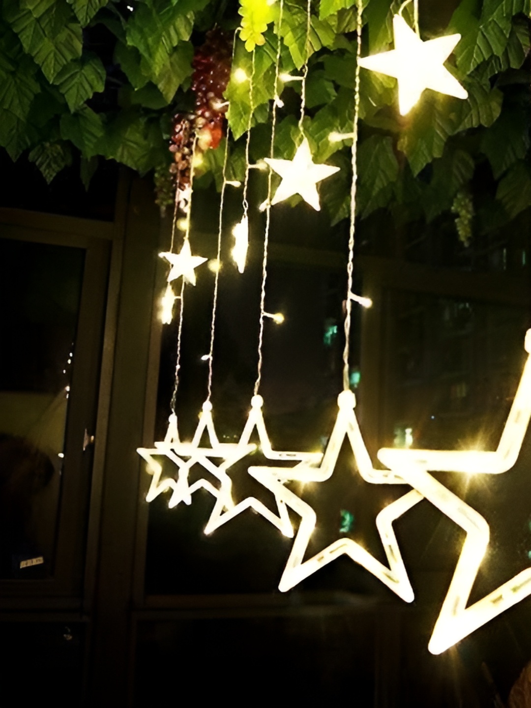 

ENORMITY Yellow Star Shape String Light