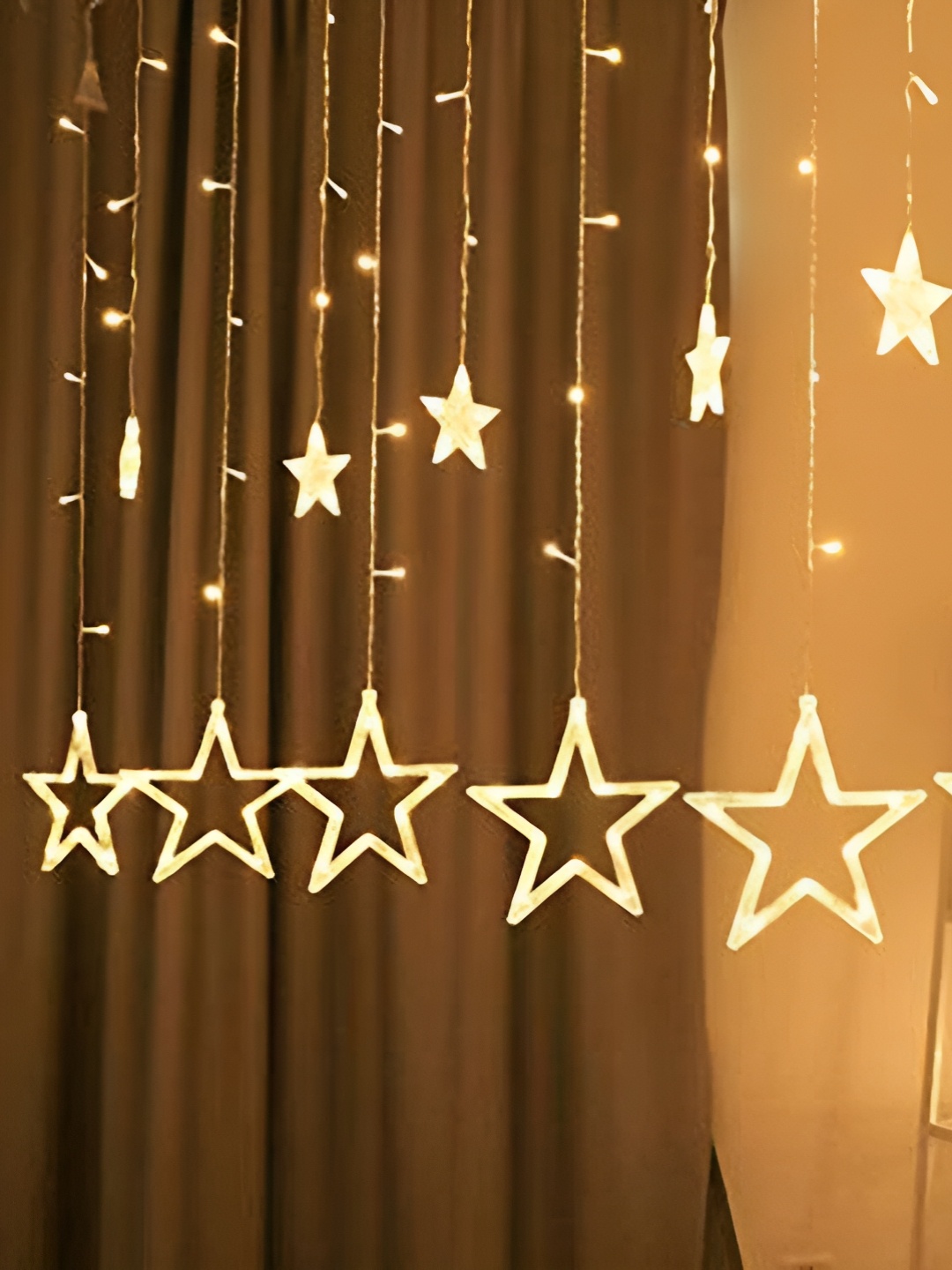 

ENORMITY Yellow Star Shaped String Lights