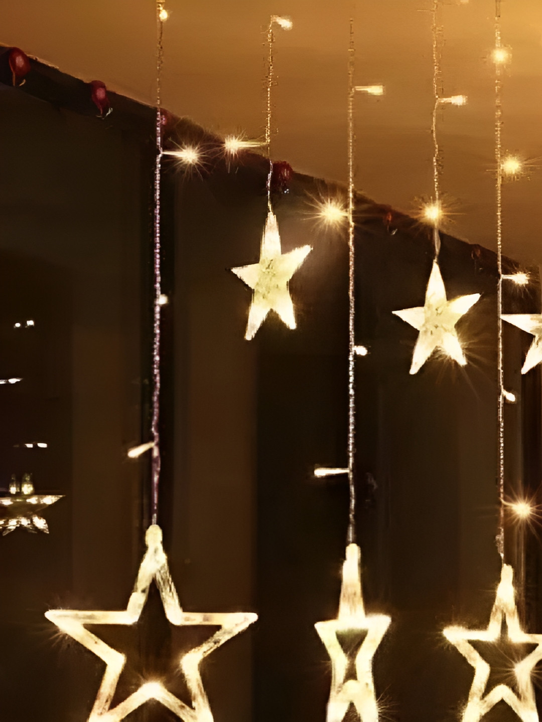 

ENORMITY Yellow Metal LED Star-Shaped String Lights