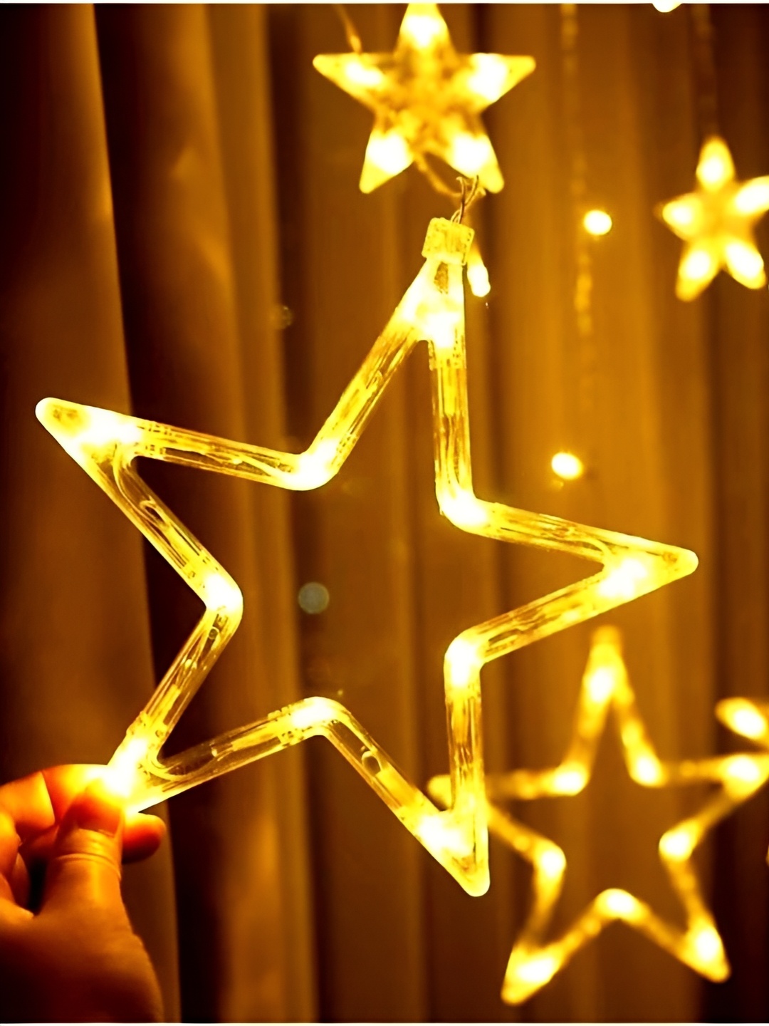 

ENORMITY Yellow Star-Shaped String Light, Gold