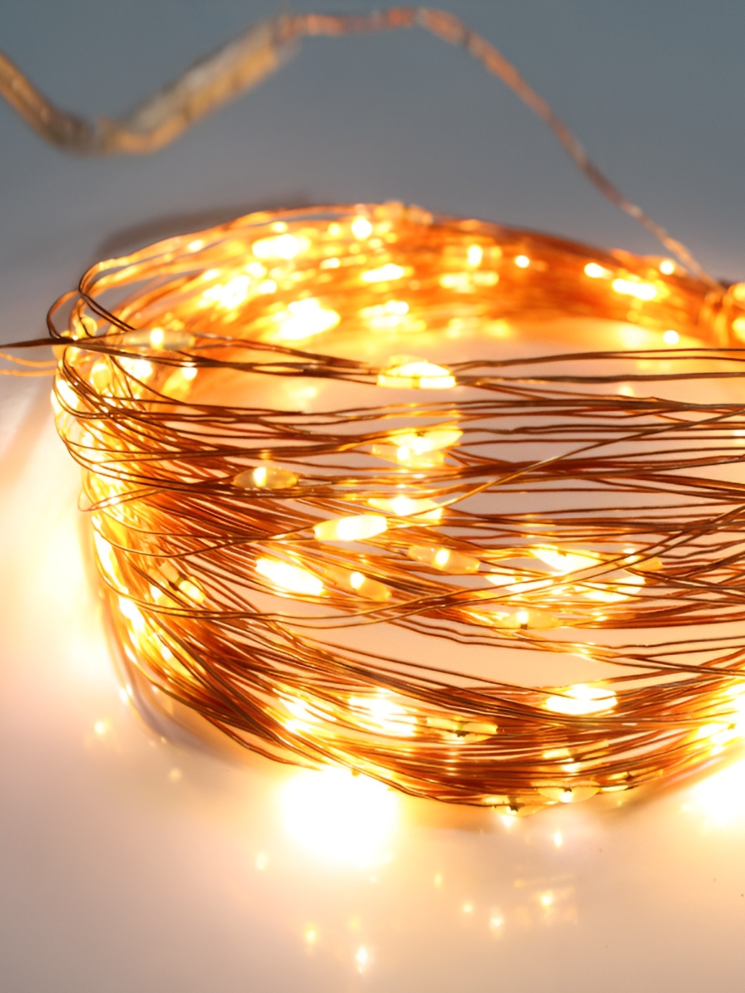 

ENORMITY Rice Shape String Lights, Gold