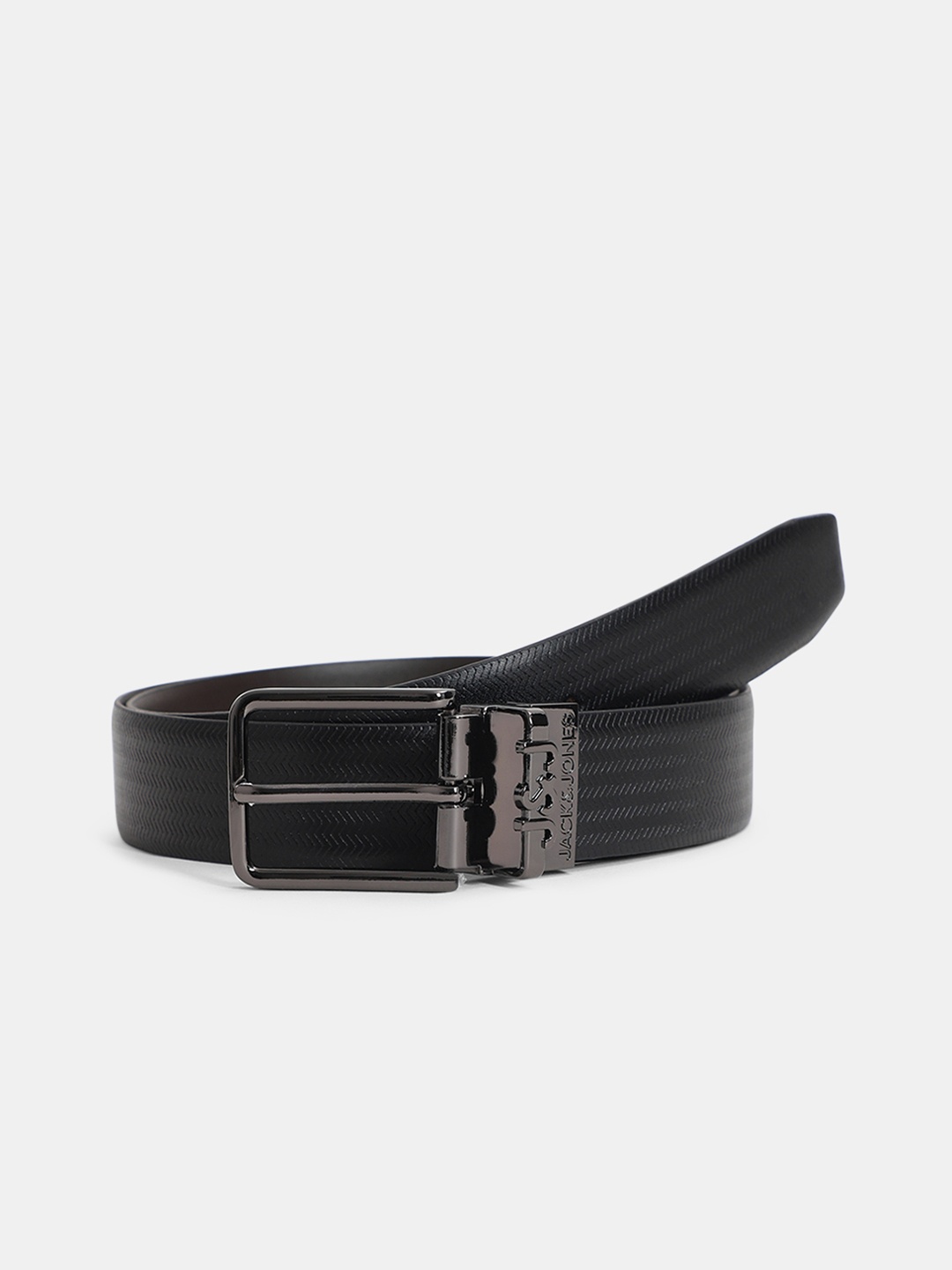 

Jack & Jones Men Textured Leather Reversible Belt, Black