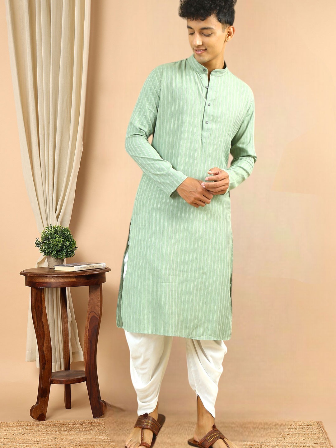 

TATTVA Men Striped Regular Pure Cotton Kurta with Pyjamas, Green