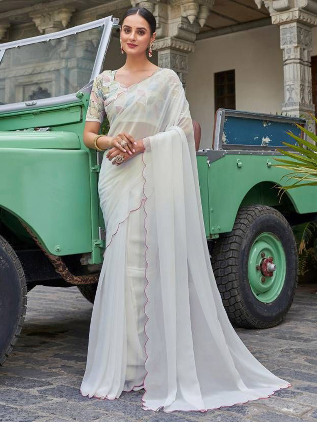 

Ashiya Fab Pure Georgette Heavy Work Saree, White