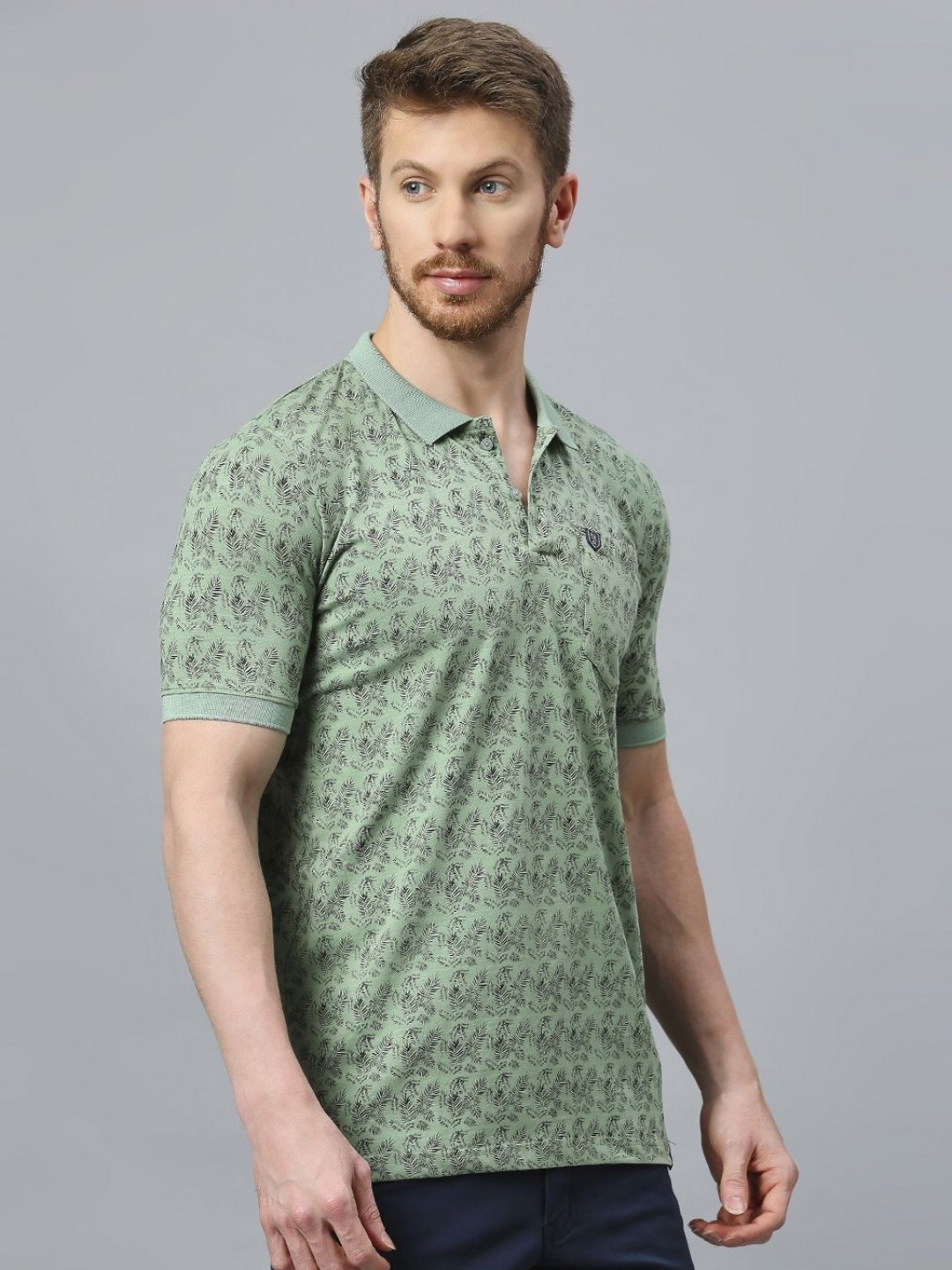 

Klub Fox Men Printed Polo Collar Pockets T-shirt, Green