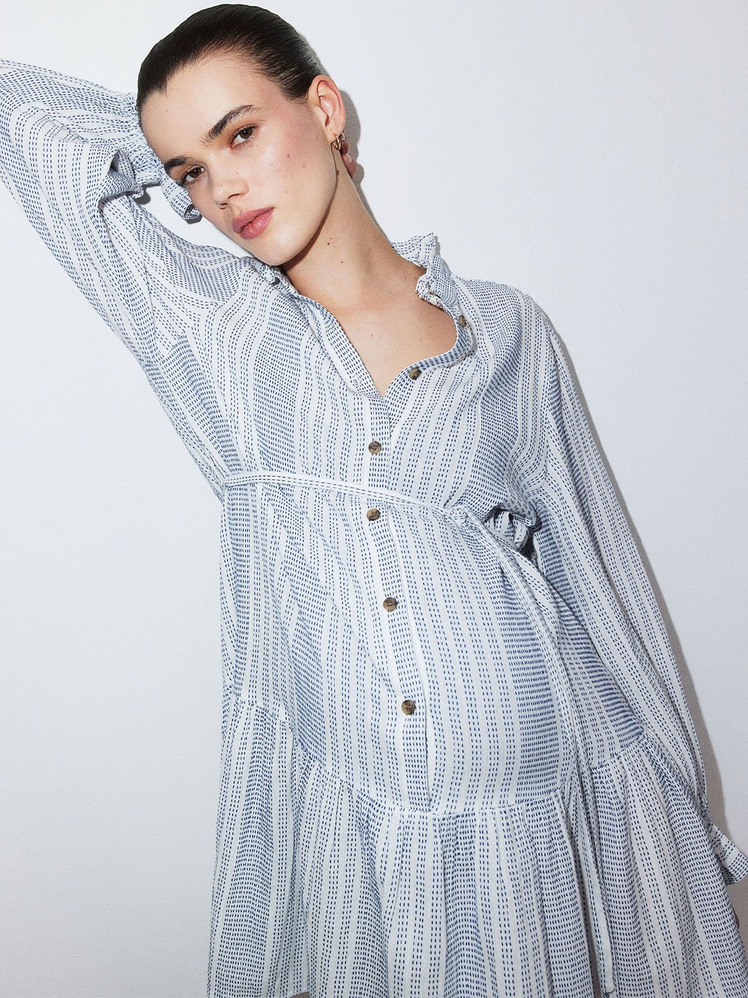 

H&M MAMA Frilled-Collar Dress, White