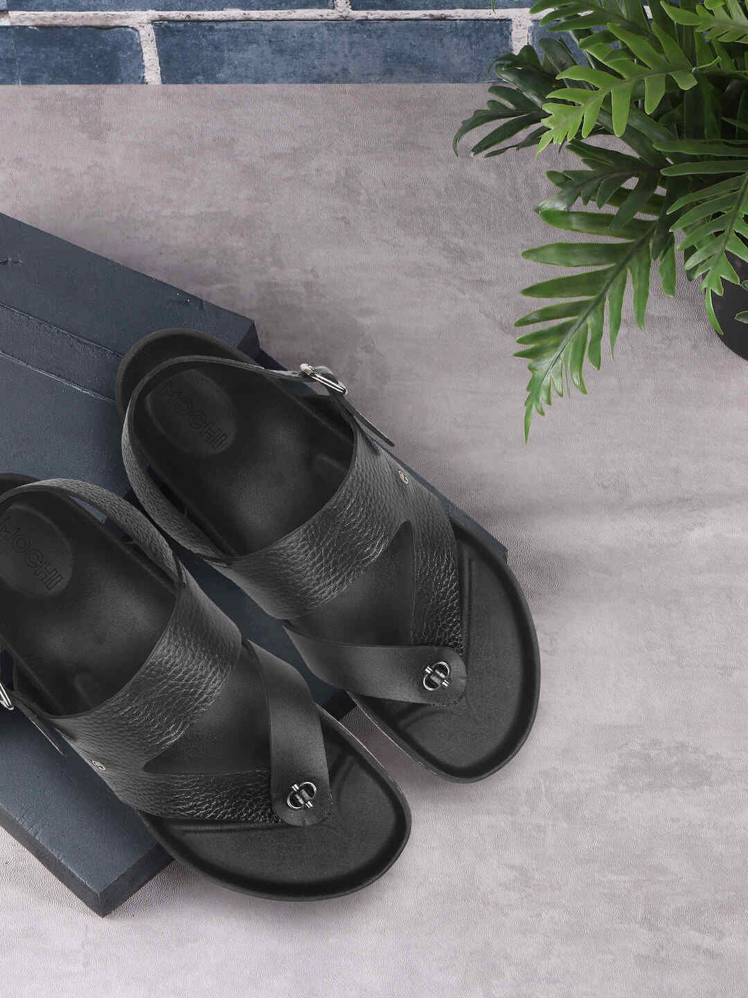 

Mochi Men Leather Comfort Sandals, Black