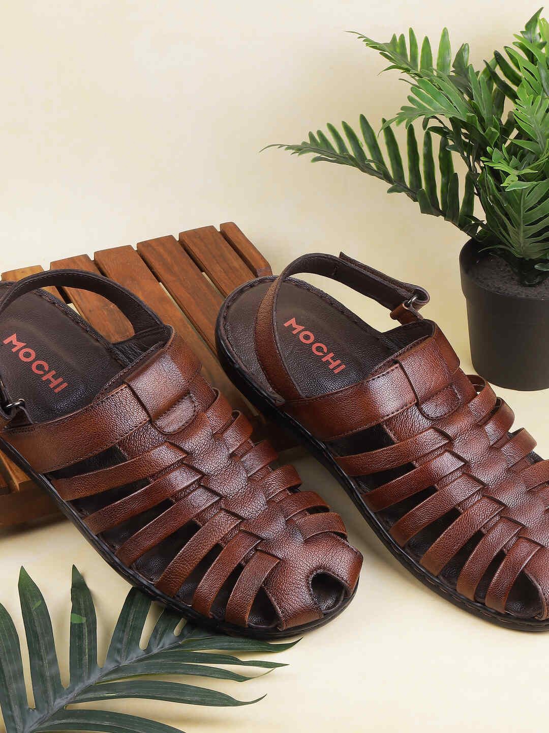 

Mochi Men Leather Fisherman Sandals, Tan