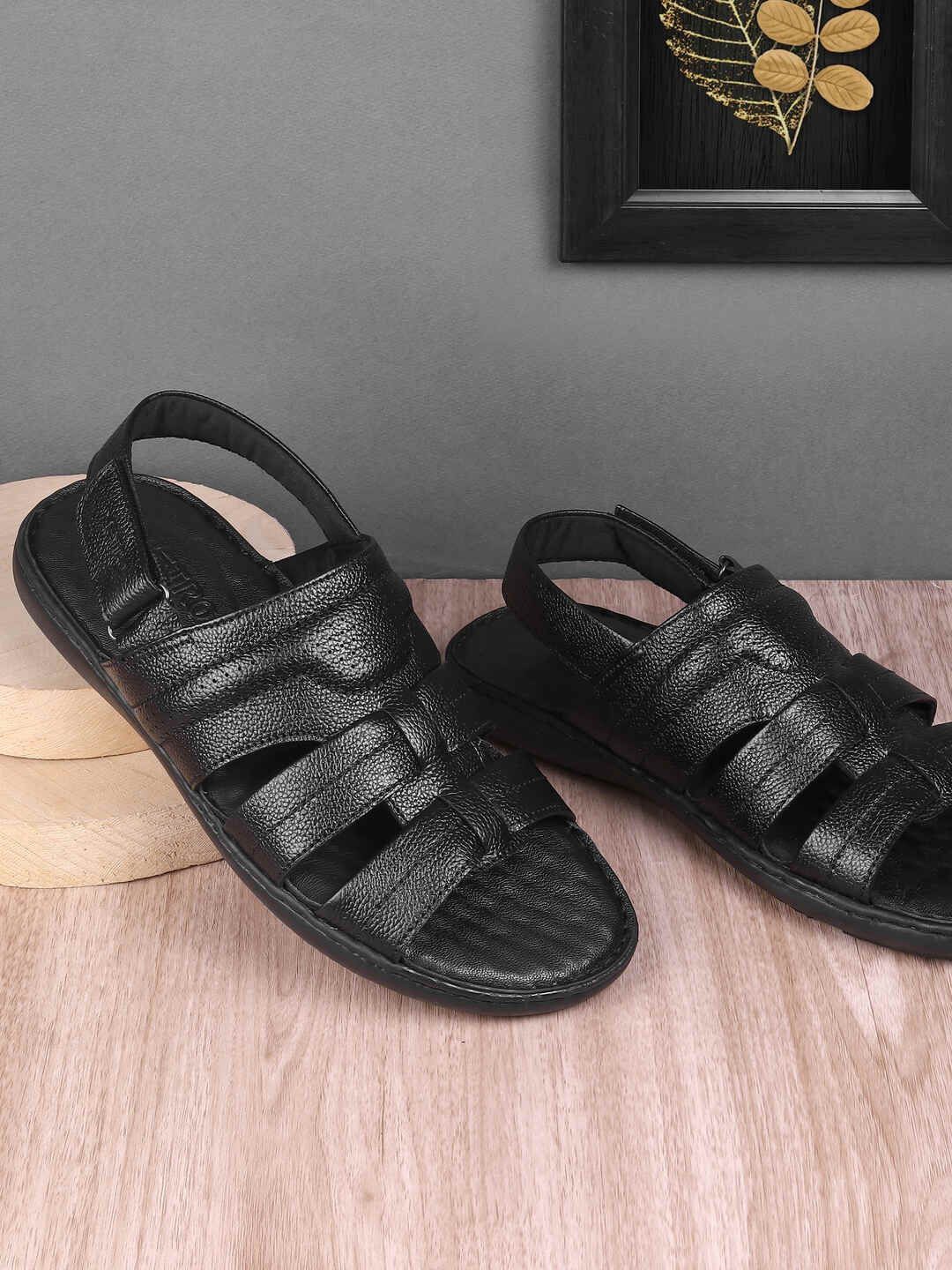 

Metro Men Leather Comfort Sandals, Black