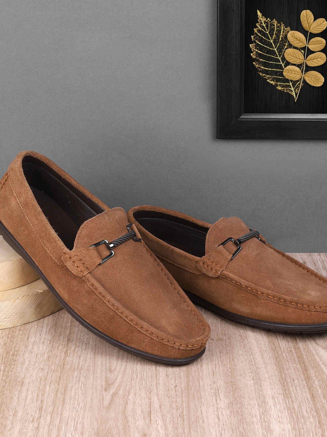 

Metro Men Textured Leather Loafers, Camel brown