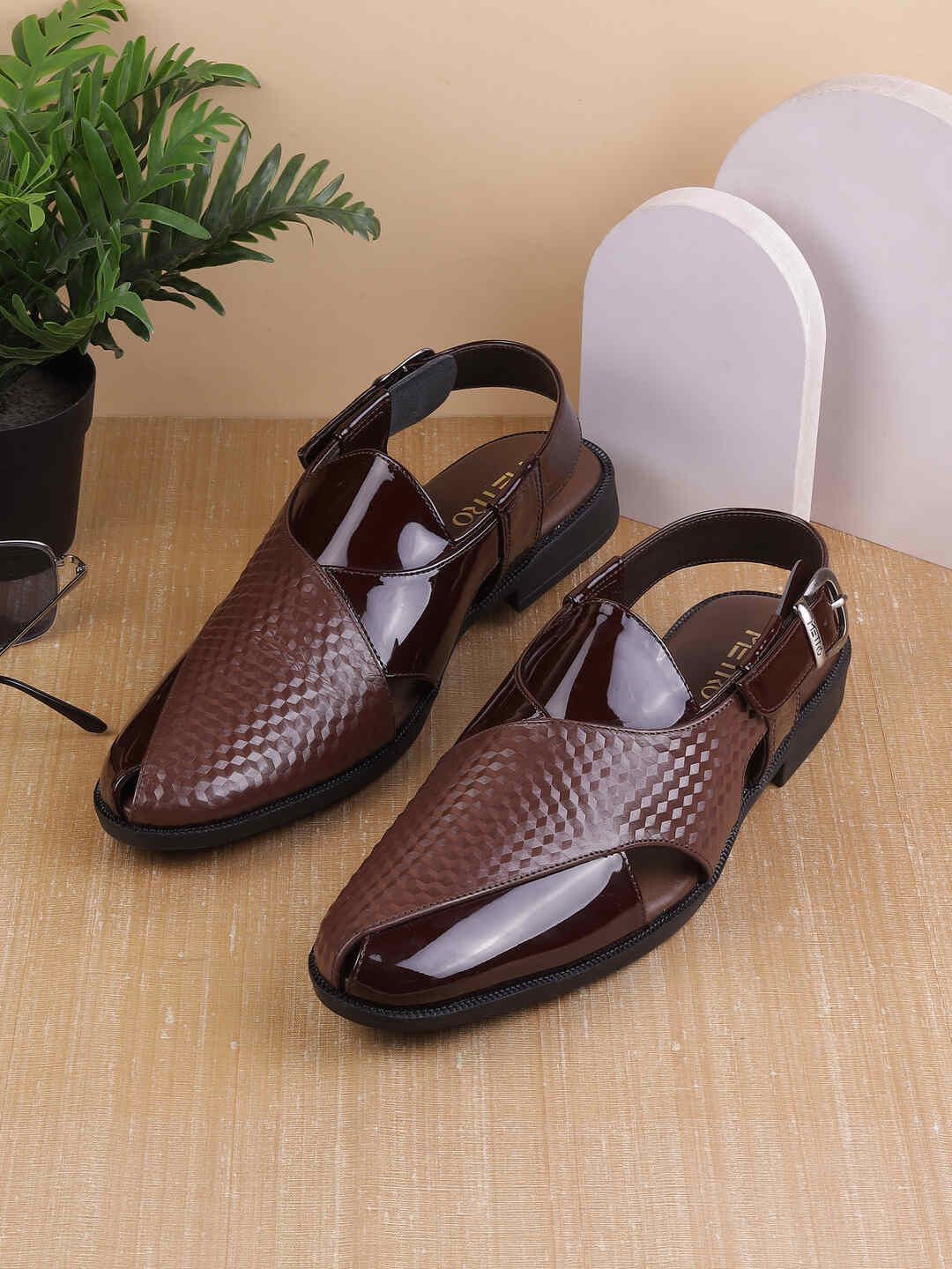 

Metro Men Leather Shoe-Style Sandals, Burgundy