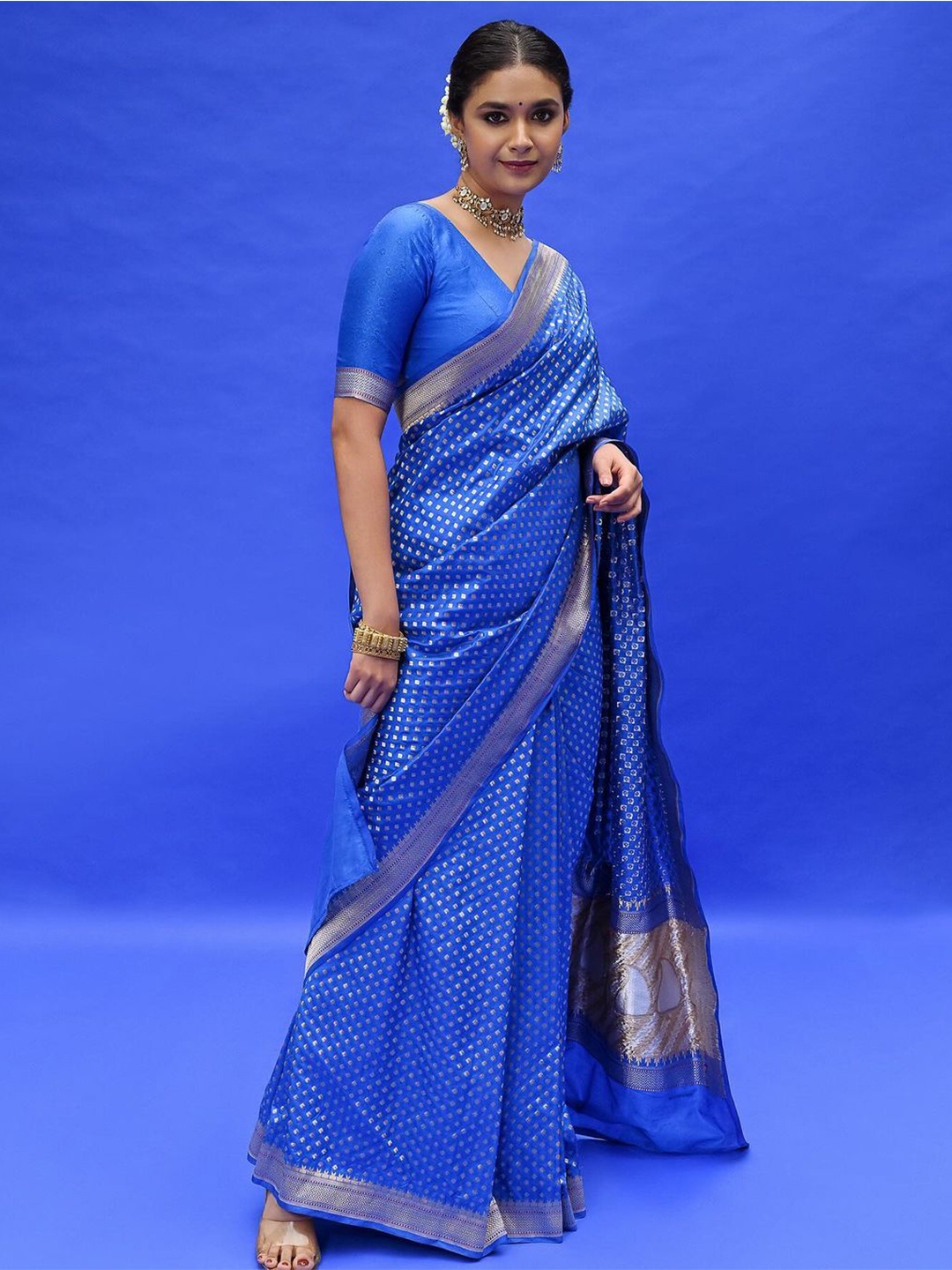 

Upalksh Woven Design Zari Kanjeevaram Saree, Blue