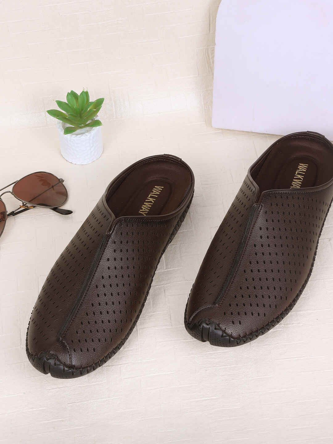 

WALKWAY by Metro Men Shoe-Style Sandals, Brown