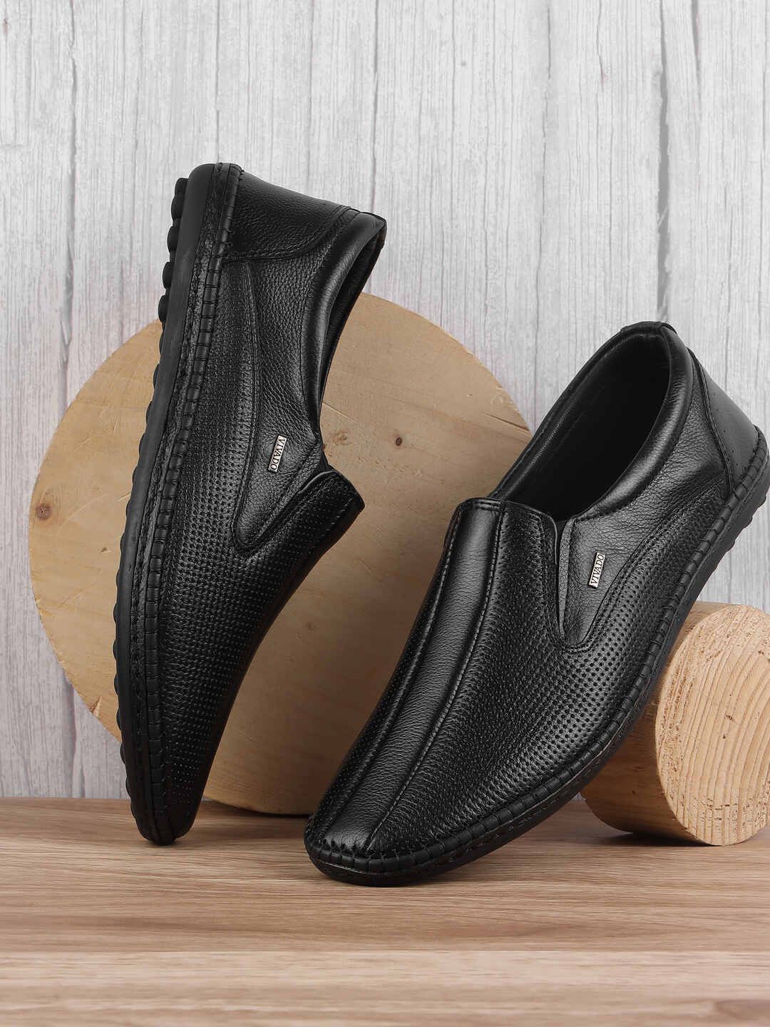 

WALKWAY by Metro Men Slip-On Sneakers, Black