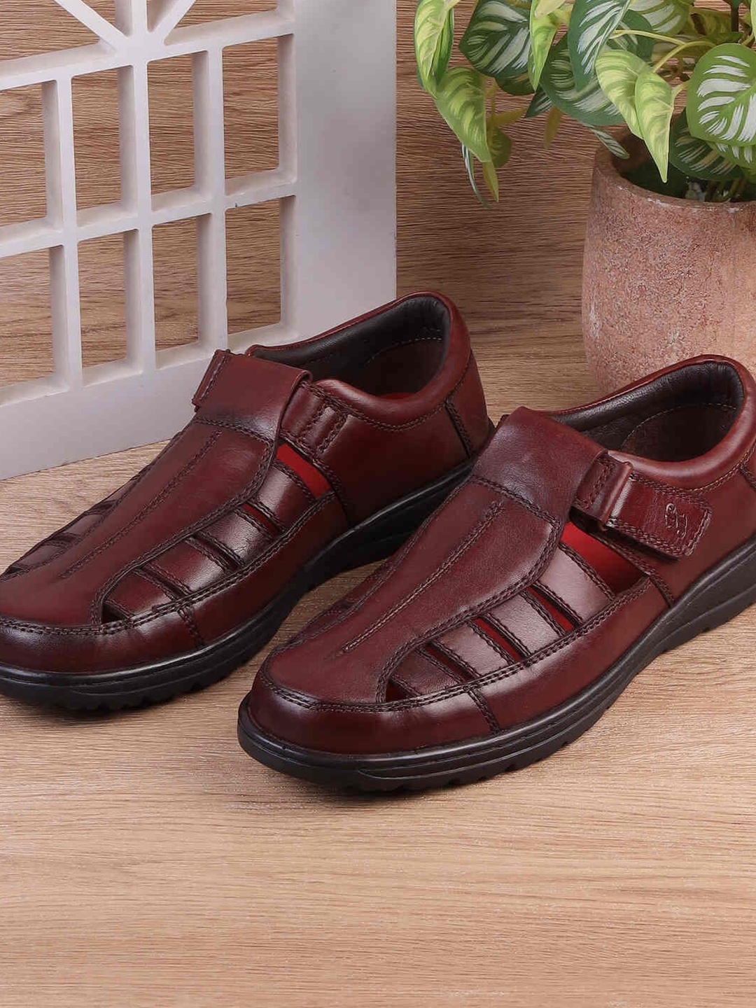 

J.FONTINI Men Leather Fisherman Sandals, Burgundy