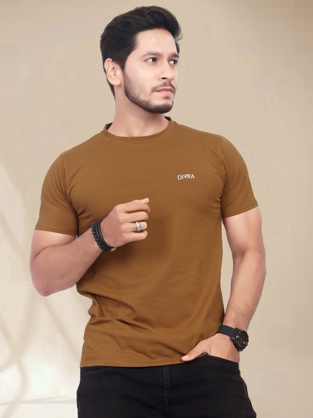 

Divra Clothing Men Pure Cotton Pockets T-shirt, Brown