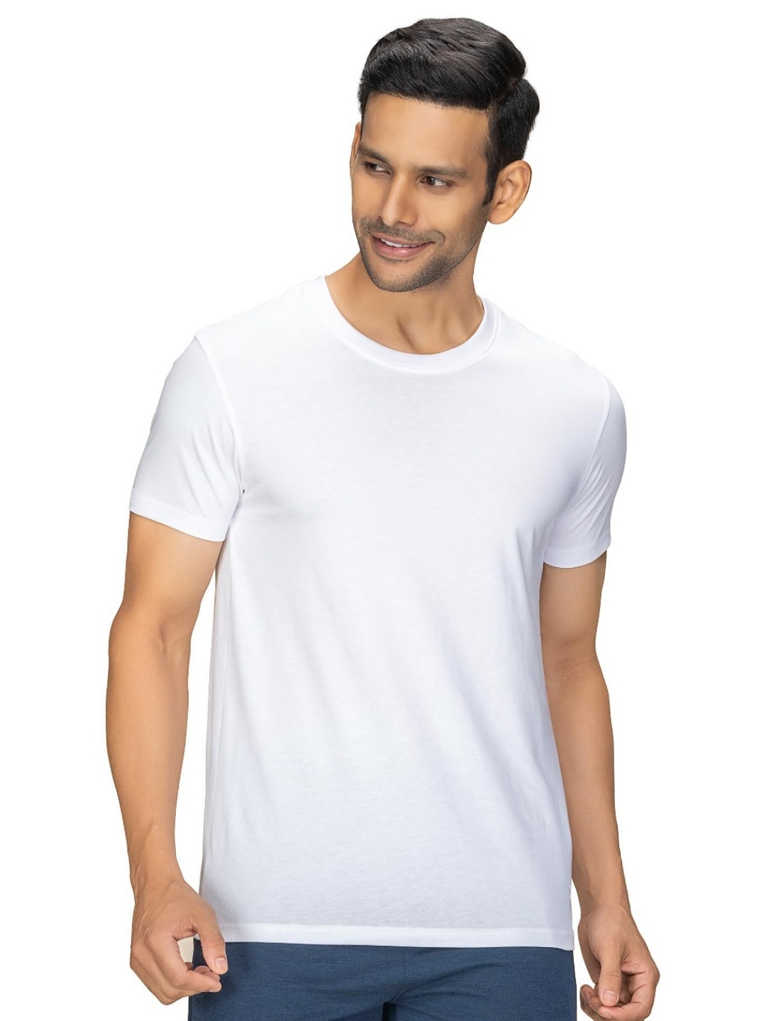 

Divra Clothing Men Pure Cotton Applique T-shirt, White