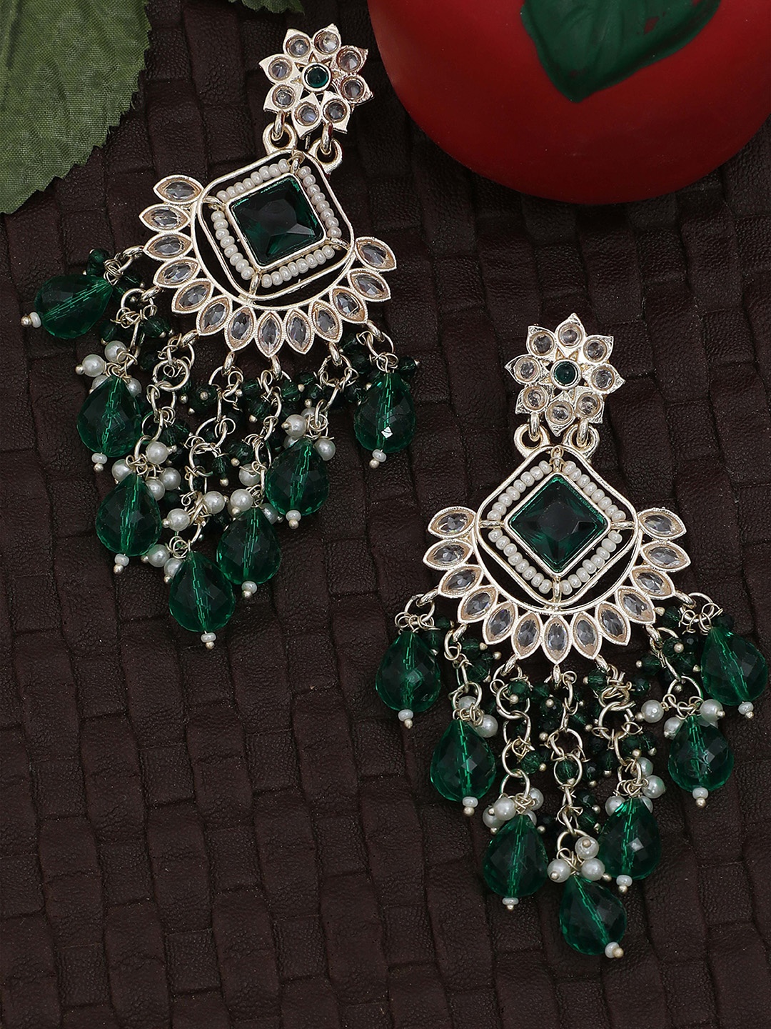 

FFC -Fashion For Choice Contemporary Drop Earrings, Green
