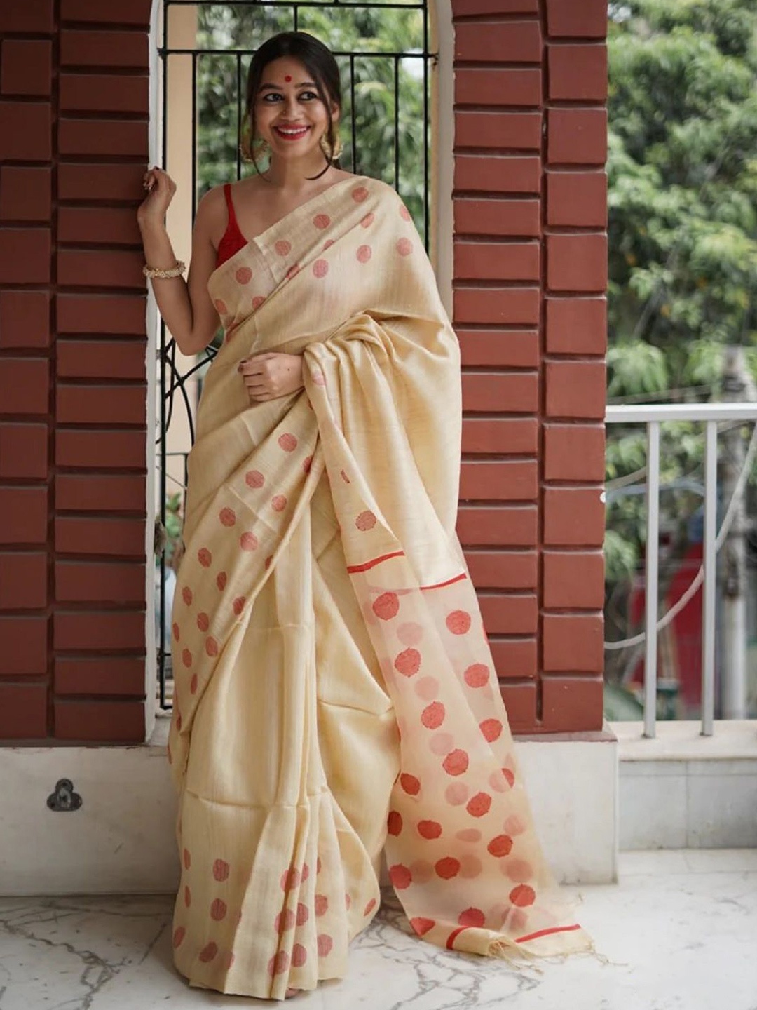 

JULEE Saree, Beige