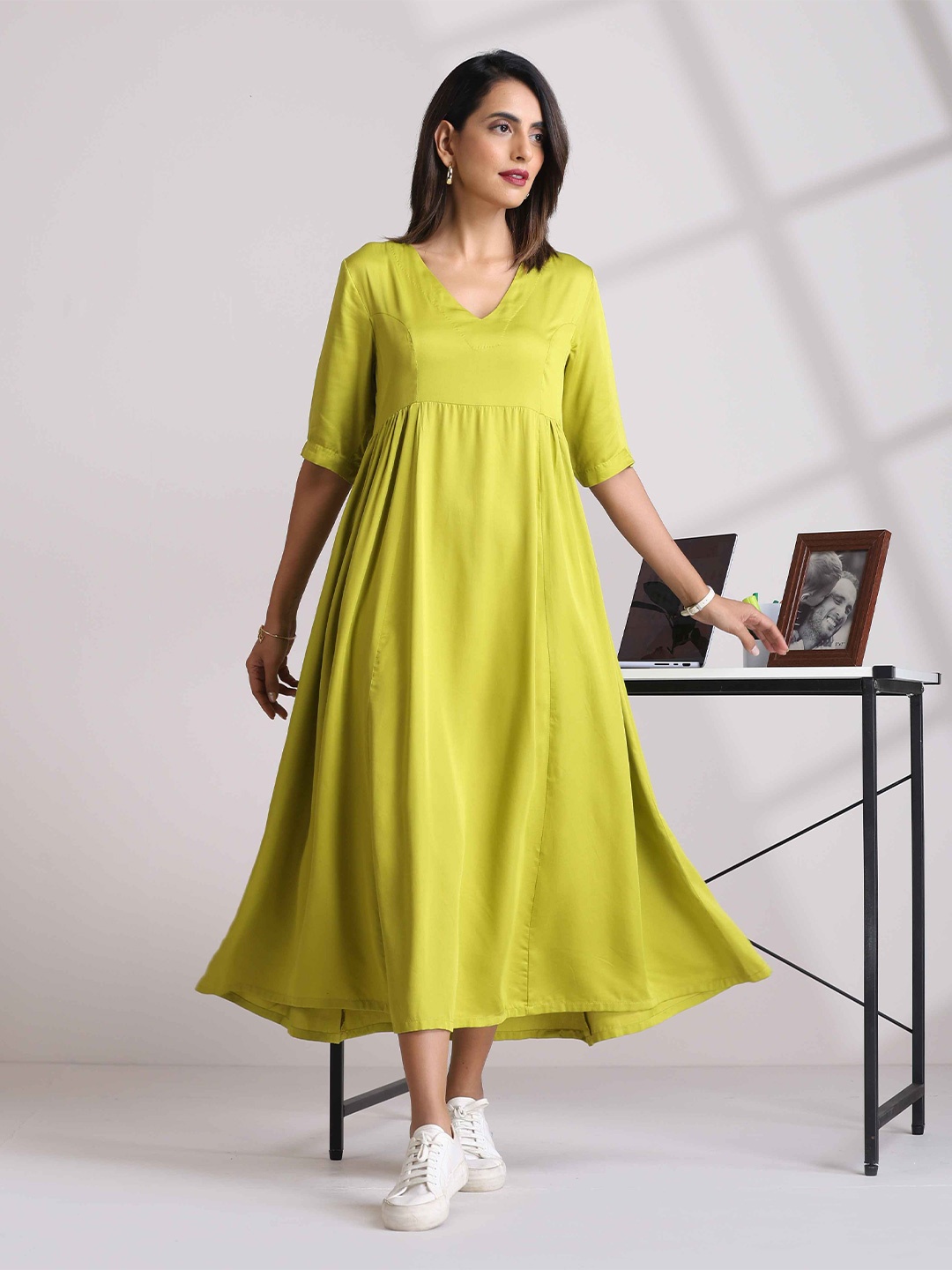 

trueBrowns A-Line Maxi Dress, Lime green