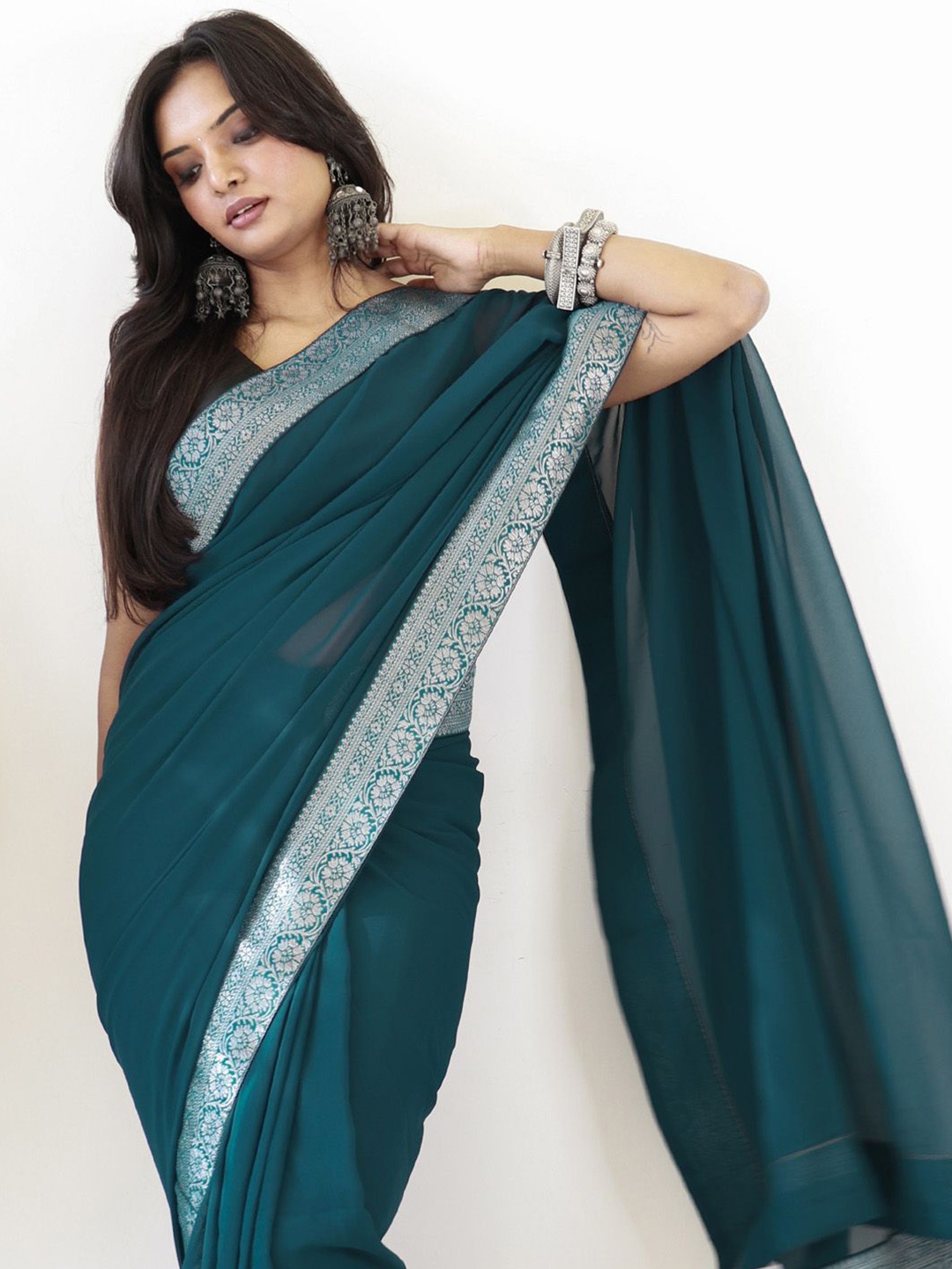 

KALINI Zari Poly Georgette Ready to Wear Saree, Teal