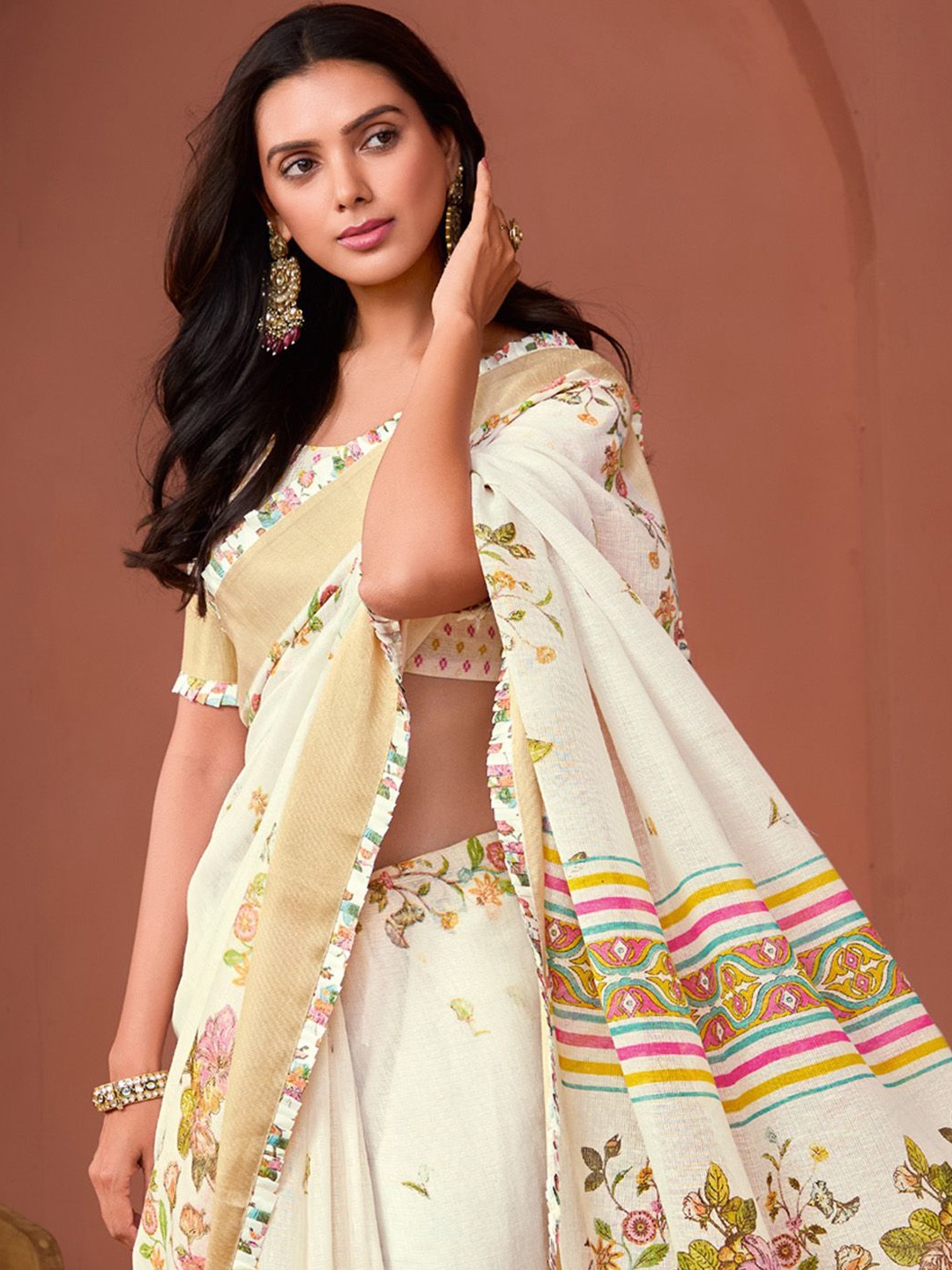 

Mitera Floral Zari Linen Blend Saree, White