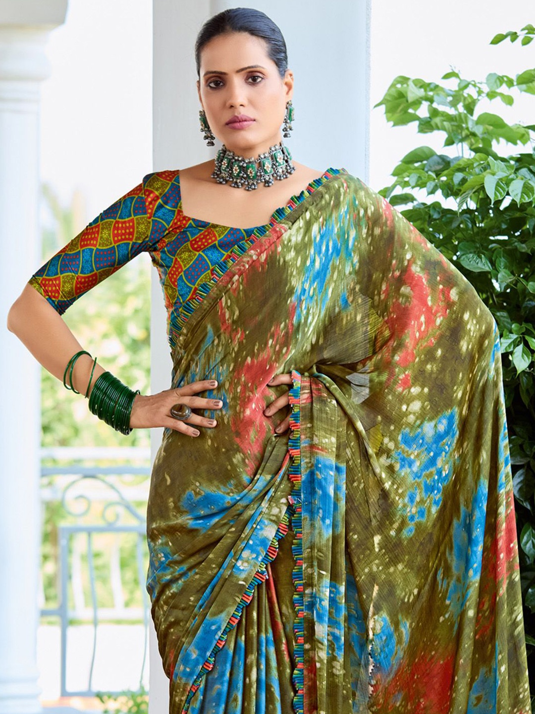 

Mitera Satin Saree, Olive