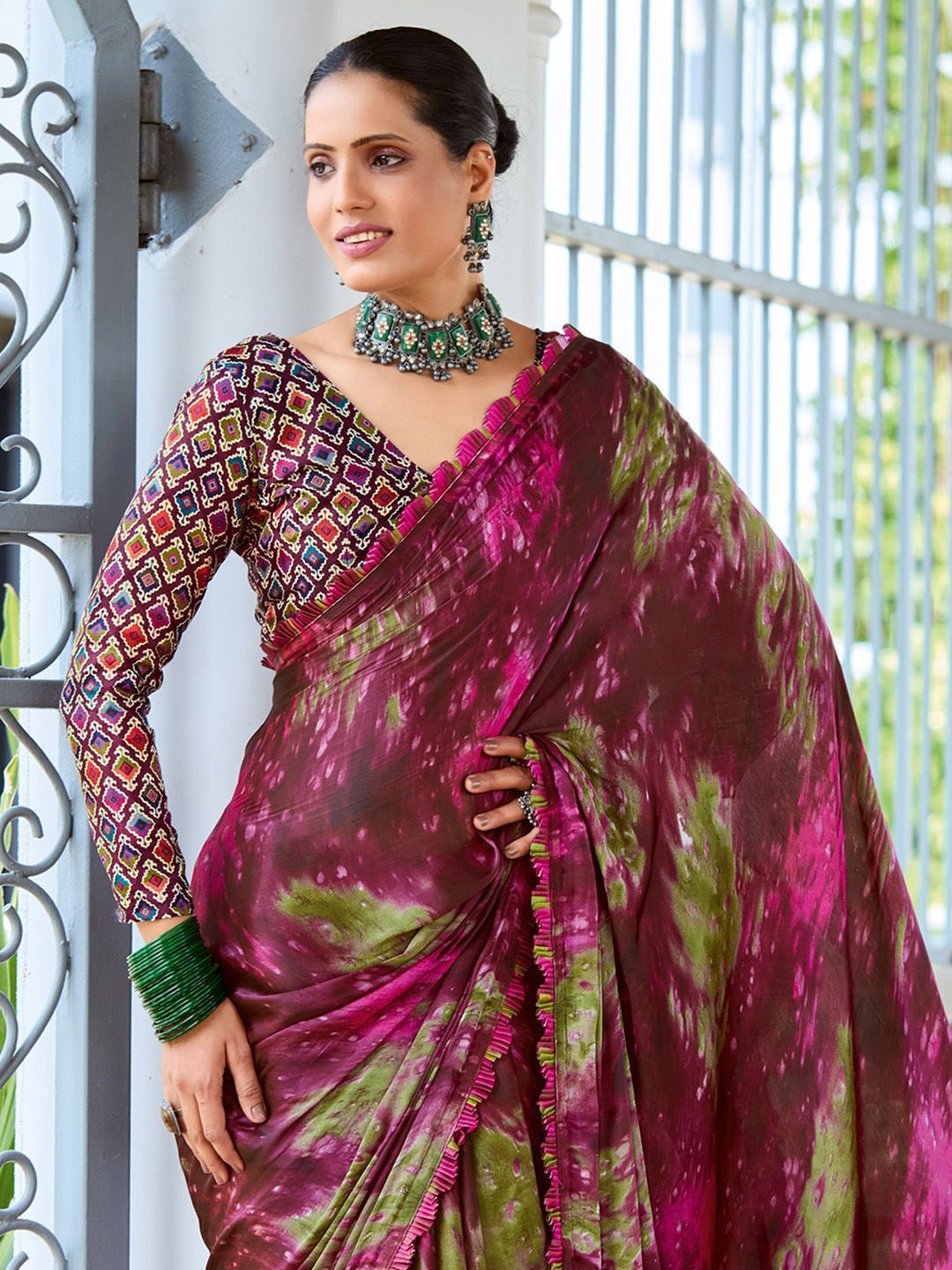 

Mitera Satin Saree, Brown
