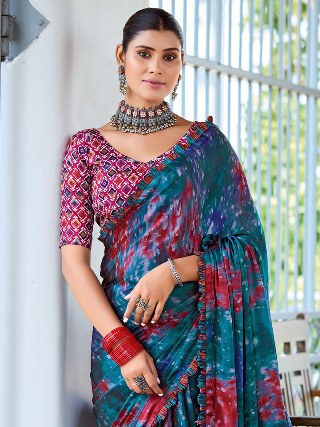 

Mitera Floral Satin Saree, Teal