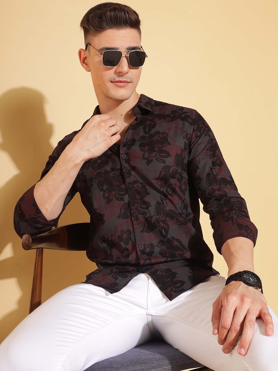 

HERE&NOW Men Slim Fit Floral Opaque Printed Casual Shirt, Multi