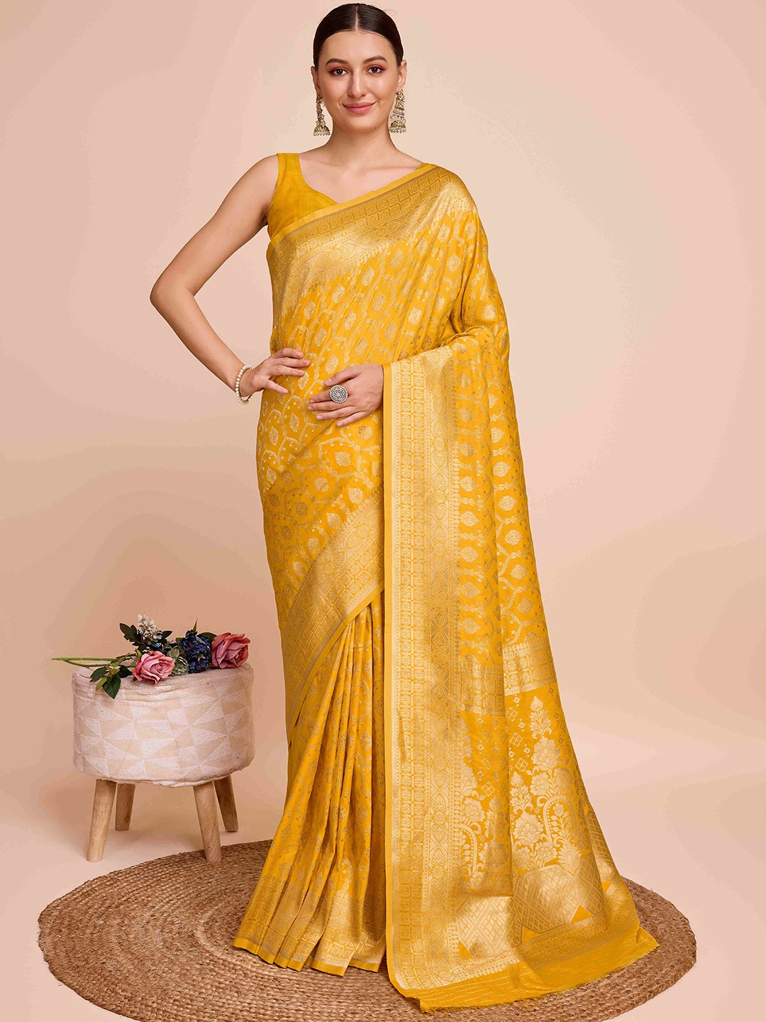 

HEER FASHION Woven Design Zari Silk Blend Banarasi Saree, Yellow