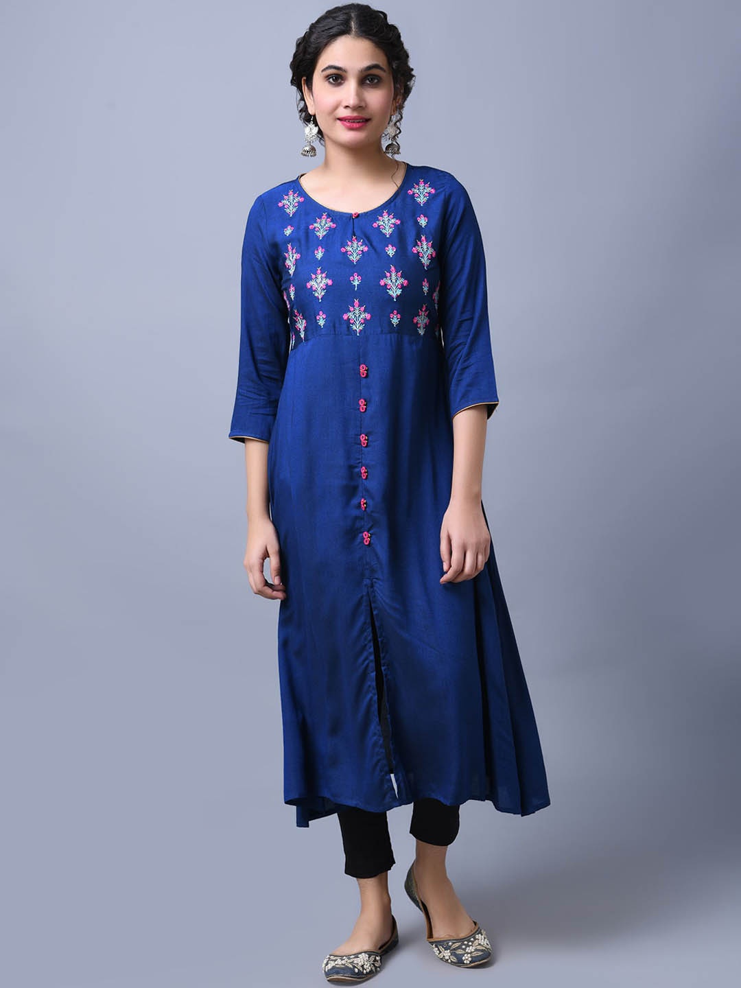 

Anouk Women Embroidered Thread Work Anarkali Kurta, Blue