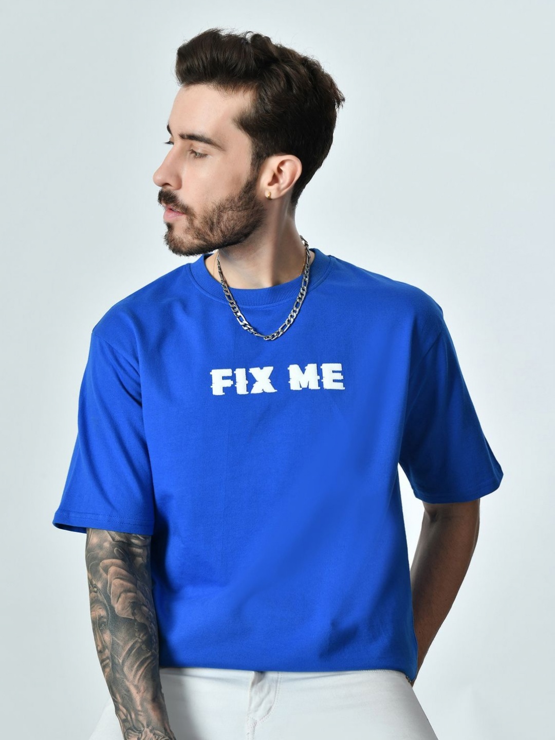 

EKSDEE Men Typography Printed V-Neck Applique T-shirt, Blue