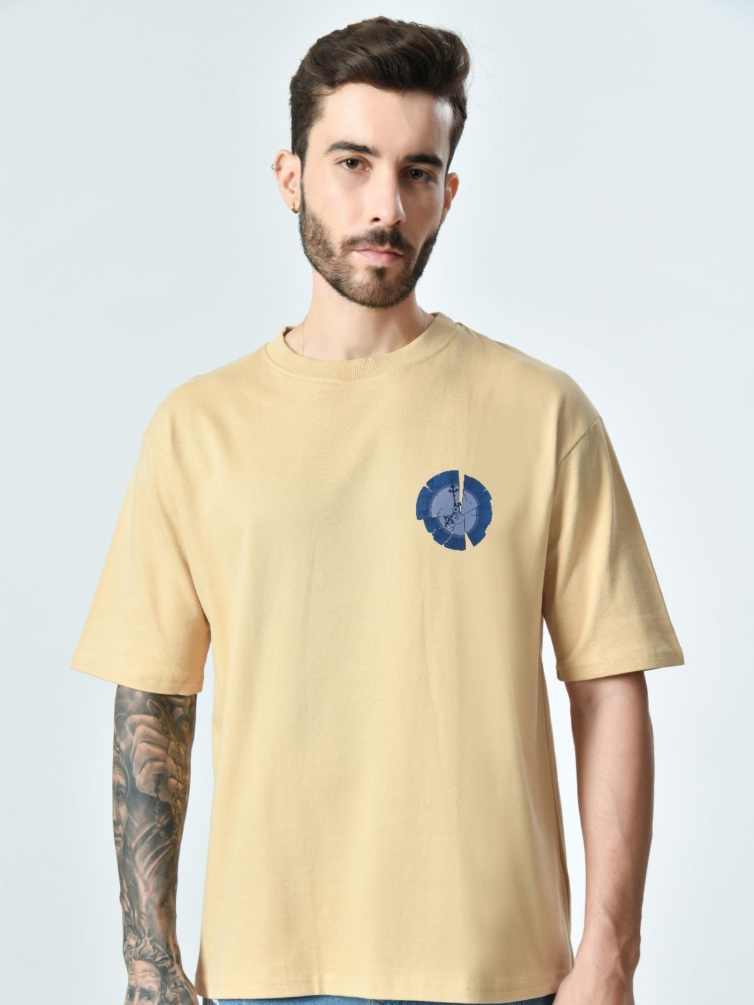 

EKSDEE Men Typography Pockets T-shirt, Beige