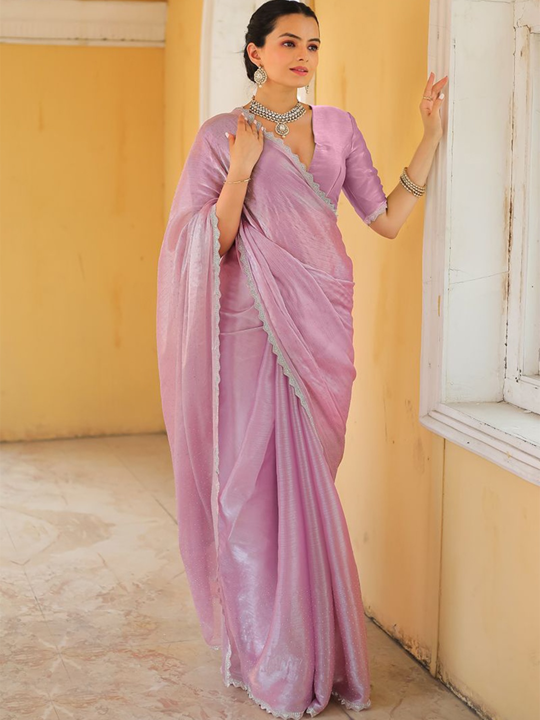 

AWRIYA Embellished Embroidered Silk Blend Saree, Pink