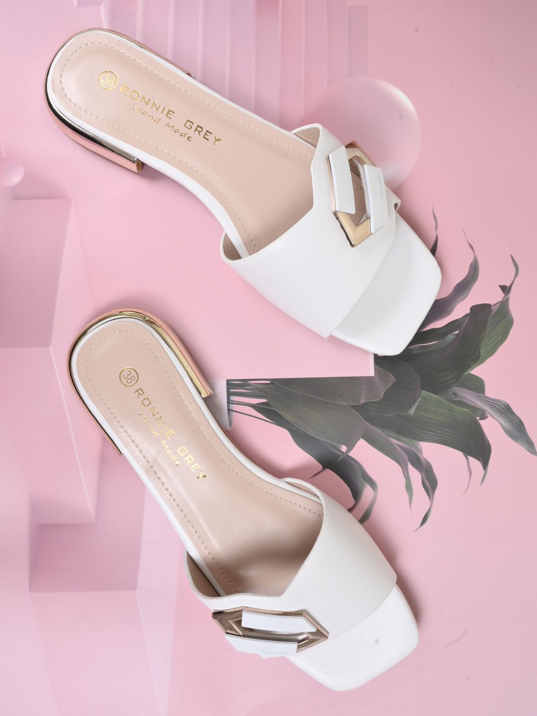 

Ronnie Grey Women Open Toe Flats with Bows, White