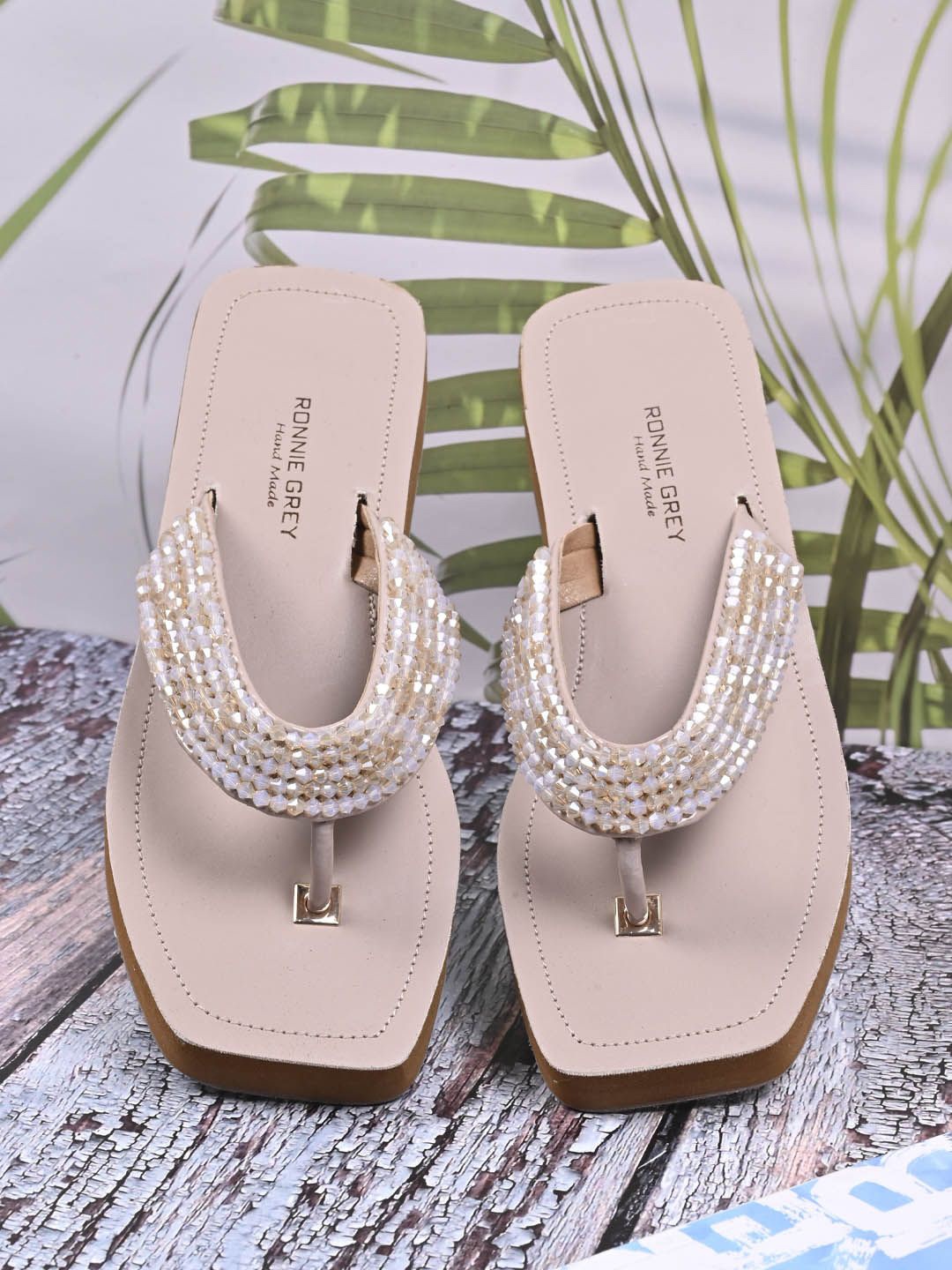 

Ronnie Grey Women Ethnic T-Strap Flats, Nude
