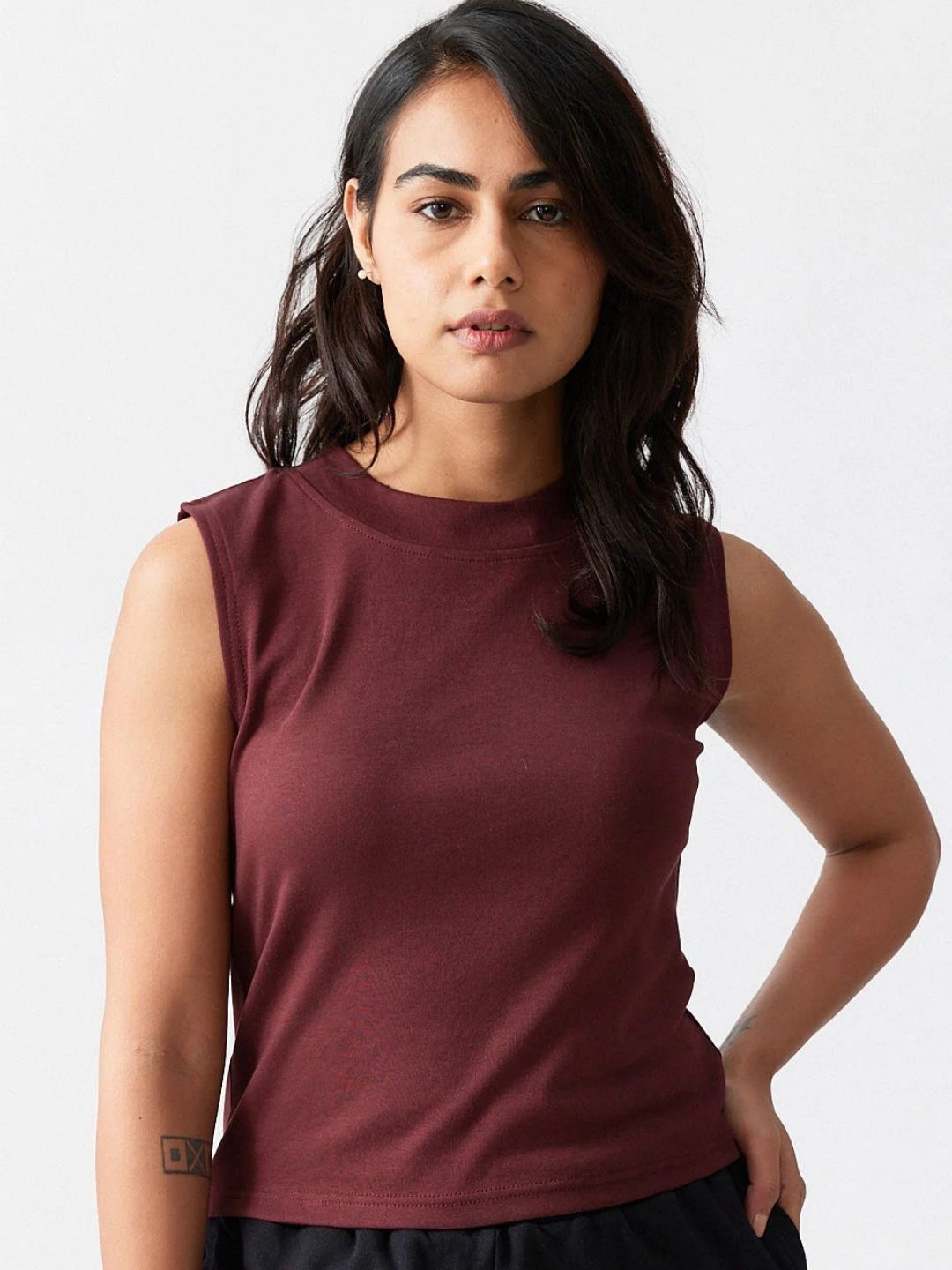 

Creatures of Habit Women Vintage Tank Top, Maroon