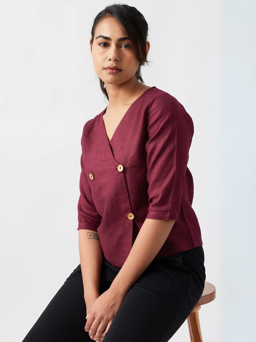 

Creatures of Habit Women Linen Wrap Top, Maroon