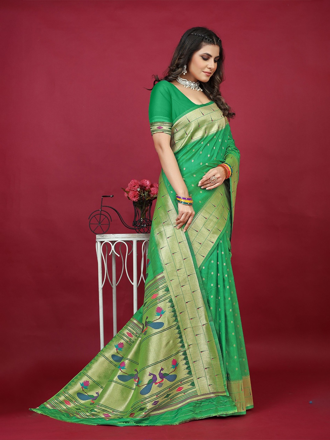 

LeeliPeeri Designer Woven Design Zari Silk Blend Paithani Saree, Green