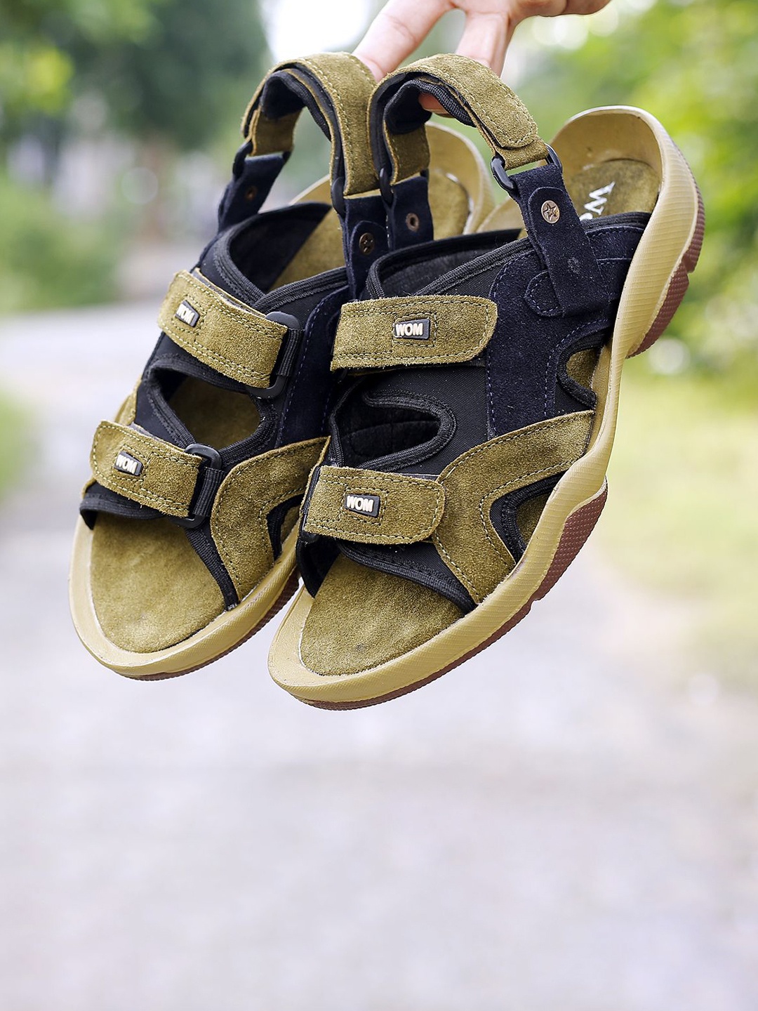

Woakers Men Sandals, Olive