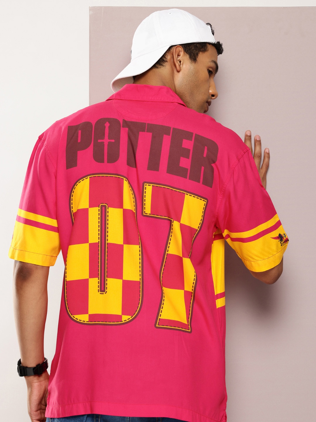 

Kook N Keech Men Relaxed Harry Potter Printed Cuban Collar Casual Shirt, Pink