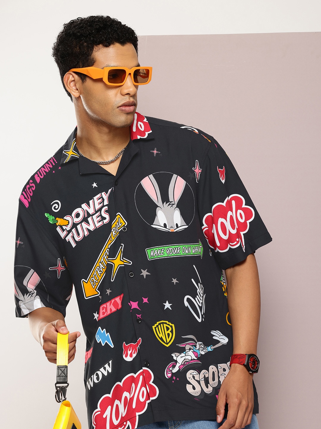

Kook N Keech Men Relaxed Looney Tunes Printed Cuban Collar Casual Shirt, Black