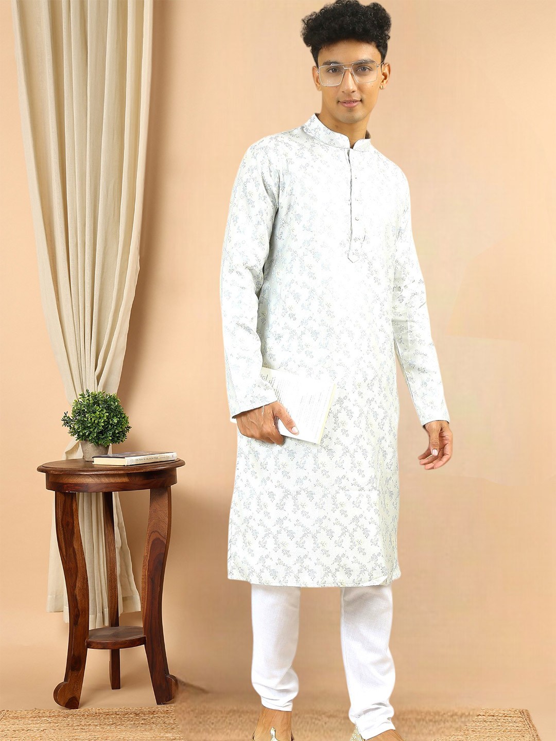 

TATTVA Floral Woven Design Mandarin Collar Regular Kurta with Pyjamas, Cream