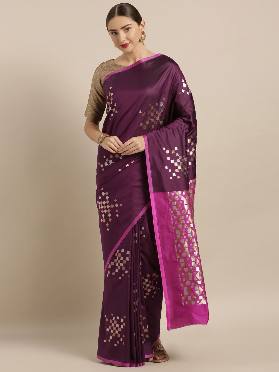 

VASTRANAND Woven Design Zari Banarasi Saree, Burgundy